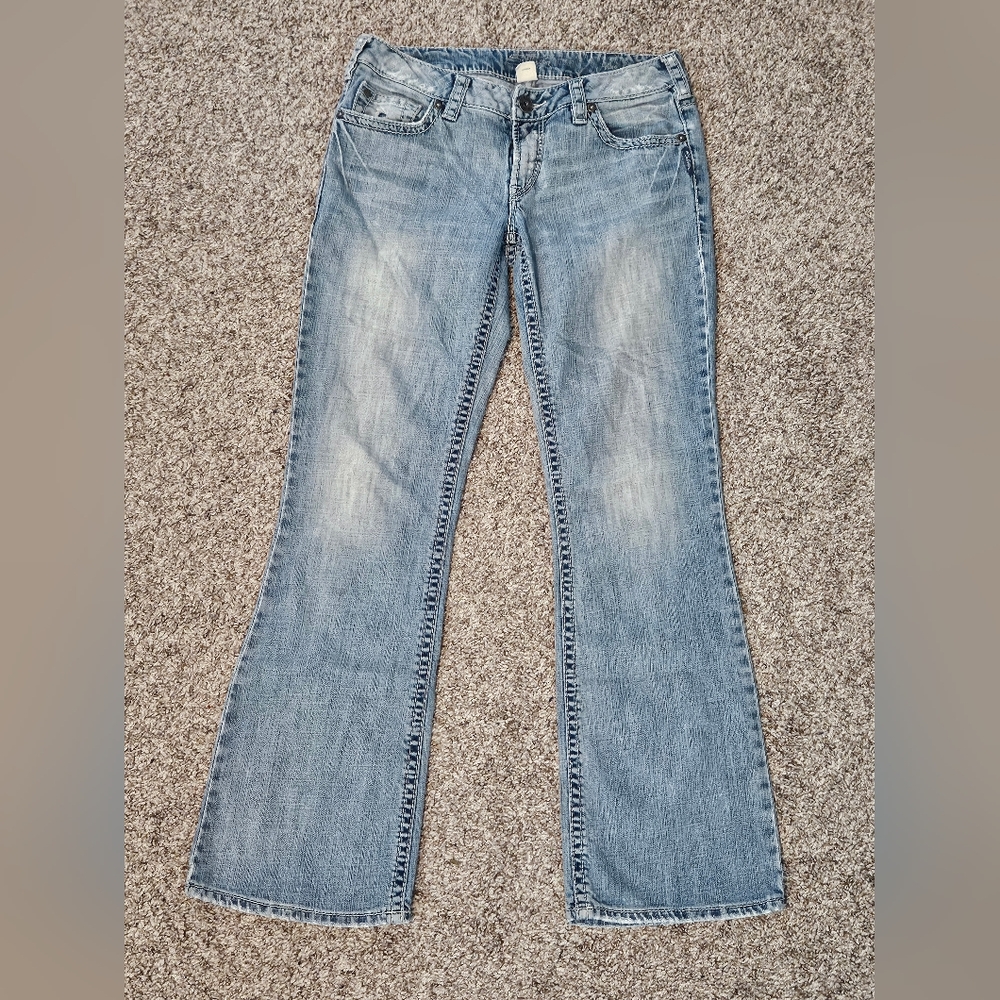 Silver Aiko Light Wash 2000s Low-Rise Bootcut Jeans